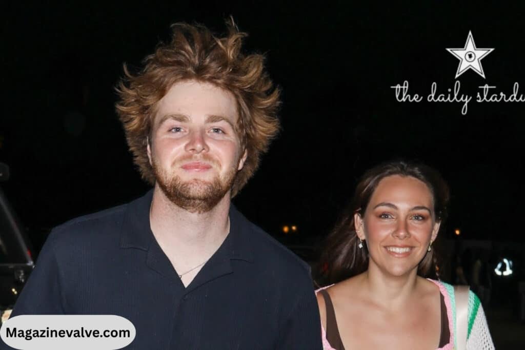 Alex Warren Wife